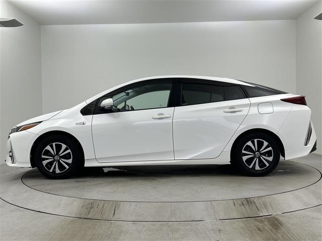 Toyota PRIUS PHV 2017 7595159-12