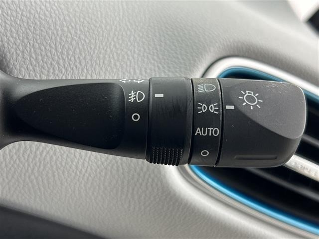 Toyota PRIUS PHV 2017 7595159-8