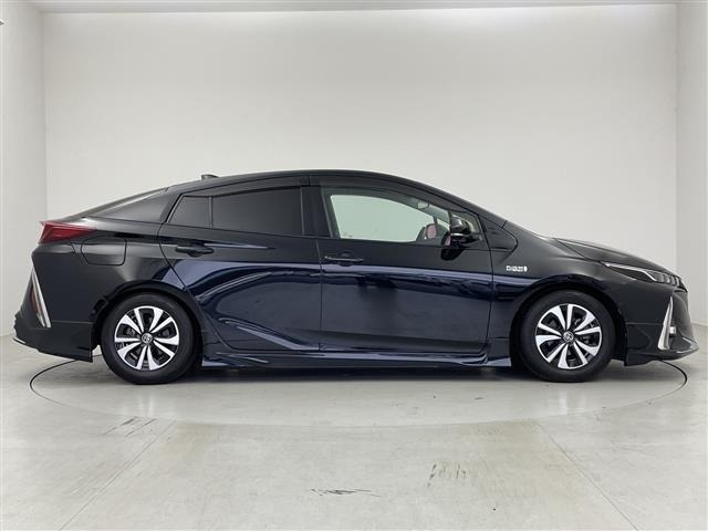 Toyota PRIUS PHV 2017 7595161-13