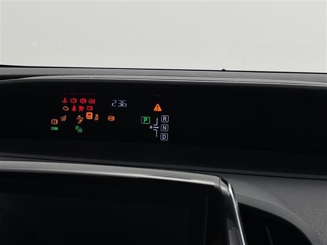 Toyota PRIUS PHV 2017 7595161-4
