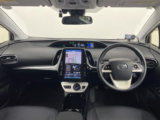 Toyota PRIUS PHV 2017 7595162-14