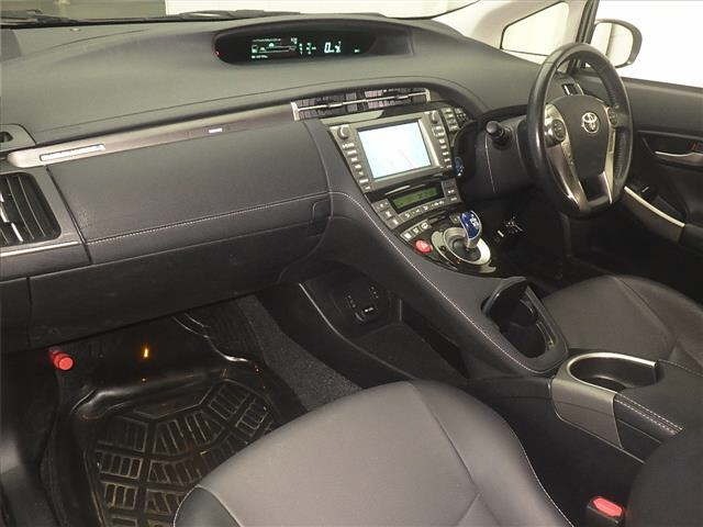 Toyota PRIUS PHV 2015 7595171-4