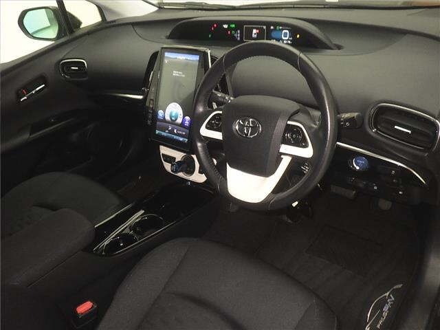 Toyota PRIUS PHV 2017 7595172-3