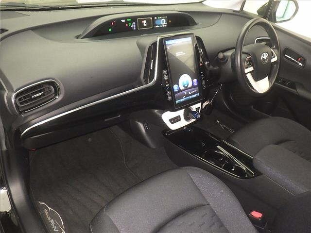 Toyota PRIUS PHV 2017 7595172-4