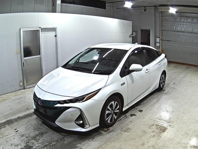 Toyota PRIUS PHV 2019 7595174-4