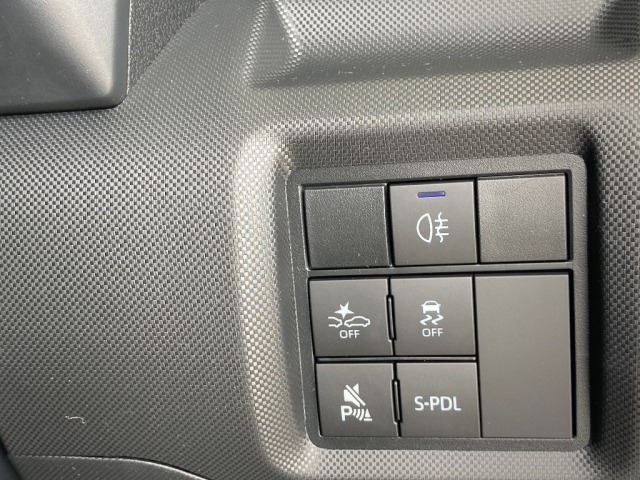 Daihatsu ROCKY 2025 7584066-5