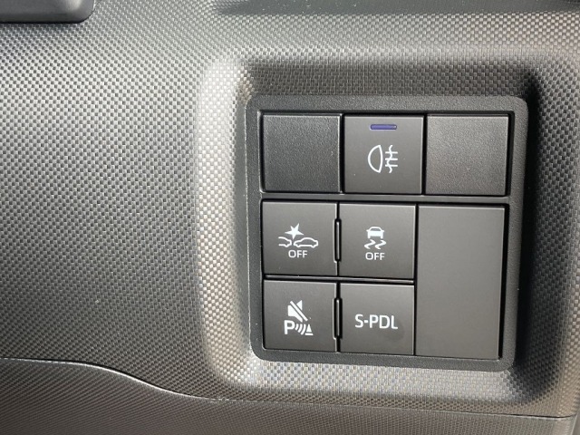 Daihatsu ROCKY 2025 7584087-5