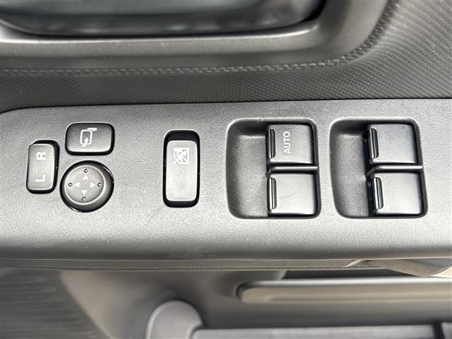 Suzuki SPACIA 2023 7581818-4