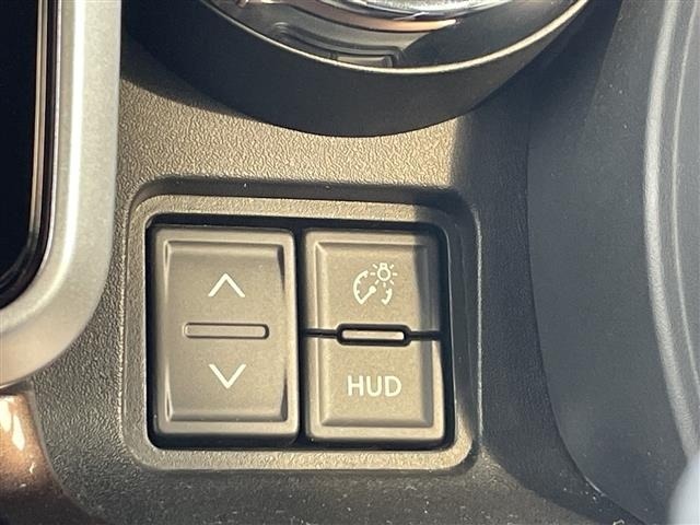 Suzuki SPACIA 2022 7581887-11