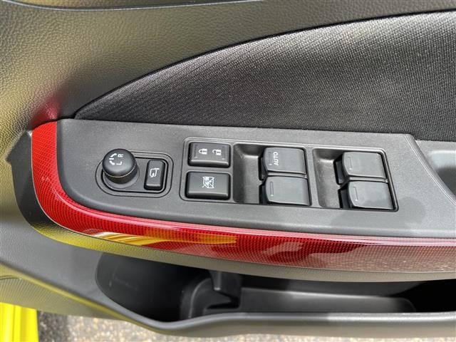 Suzuki SWIFT 2018 7580490-11