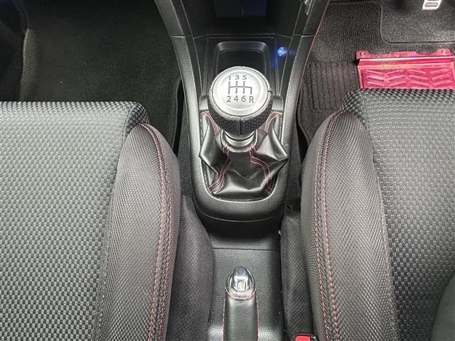 Suzuki SWIFT 2013 7580547-1