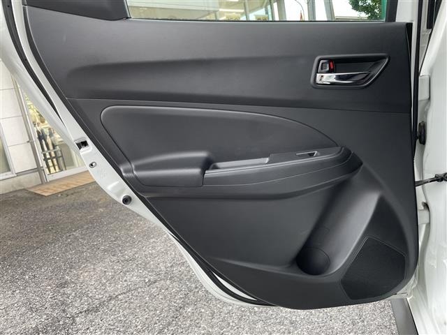 Suzuki SWIFT 2018 7580548-4