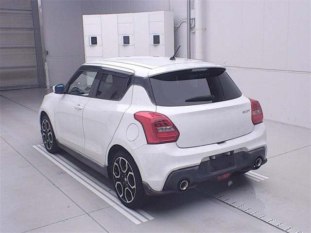 Suzuki SWIFT 2018 7580761-1