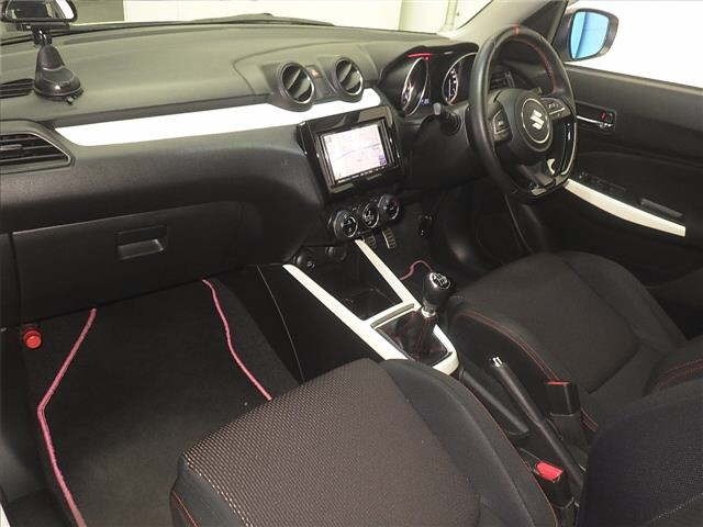 Suzuki SWIFT 2018 7580761-4