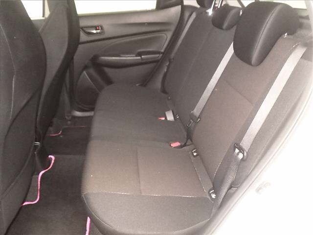 Suzuki SWIFT 2018 7580761-7