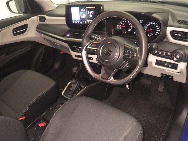 Suzuki SWIFT 2024 7580798-3