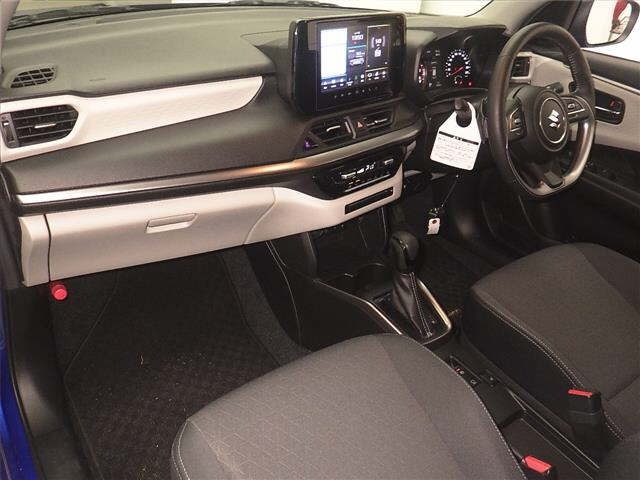 Suzuki SWIFT 2024 7580798-4