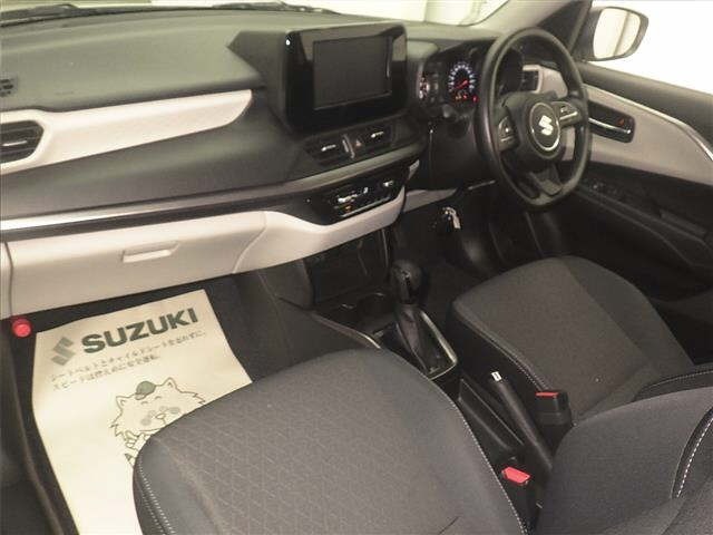 Suzuki SWIFT 2024 7580824-4