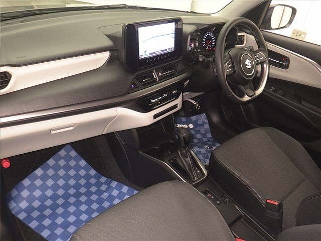 Suzuki SWIFT 2024 7580835-4