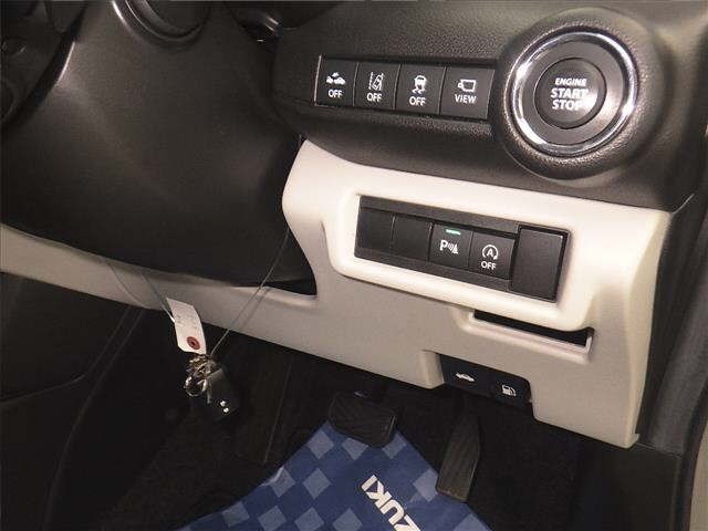 Suzuki SWIFT 2024 7580835-8