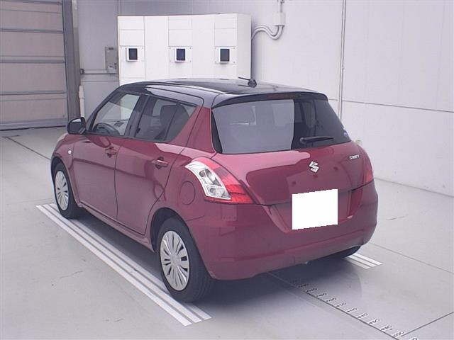 Suzuki SWIFT 2016 7580836-1