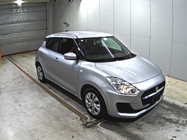 Suzuki SWIFT 2021 7580878-0