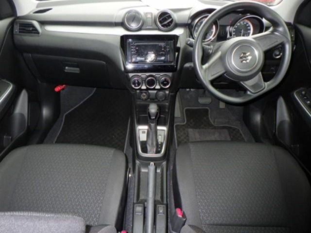 Suzuki SWIFT 2021 7580878-3