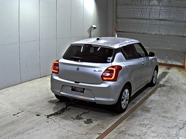 Suzuki SWIFT 2021 7580878-5