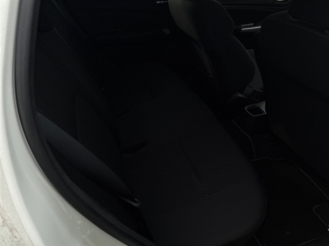 Suzuki SWIFT 2021 7580958-6