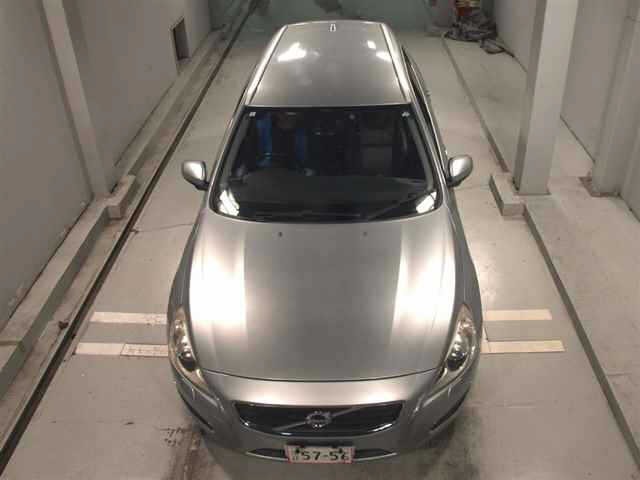 Volvo V60 2011 7594500-6