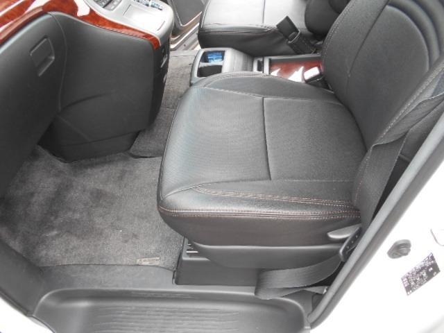 Toyota VELLFIRE 2010 7586001-8