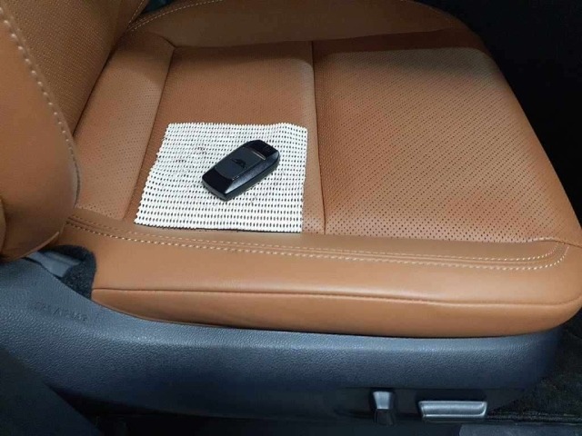 Toyota VELLFIRE 2025 7586051-10