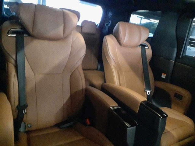 Toyota VELLFIRE 2025 7586051-11