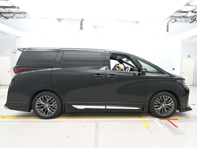 Toyota VELLFIRE 2025 7586052-3