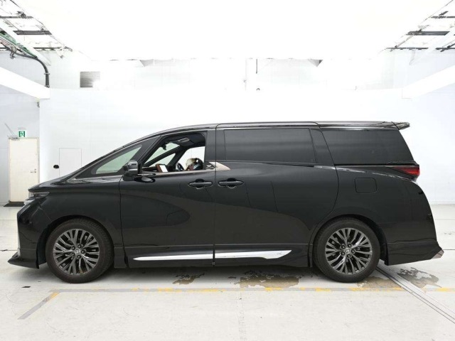 Toyota VELLFIRE 2025 7586052-4