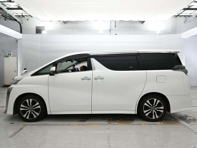Toyota VELLFIRE 2019 7586059-4