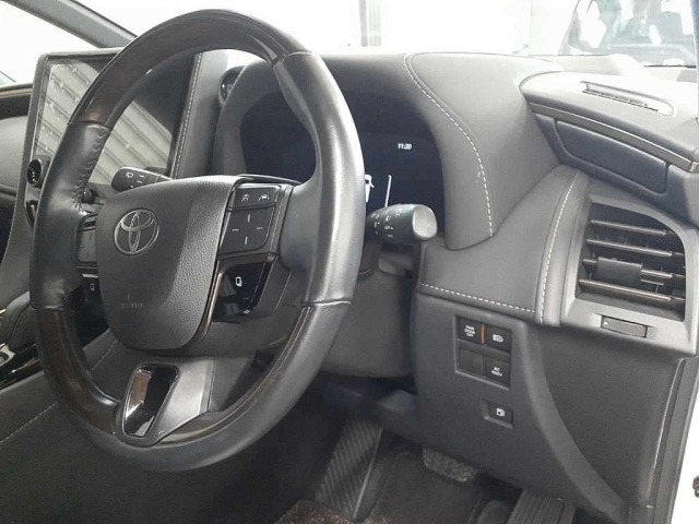 Toyota VELLFIRE 2024 7586087-9