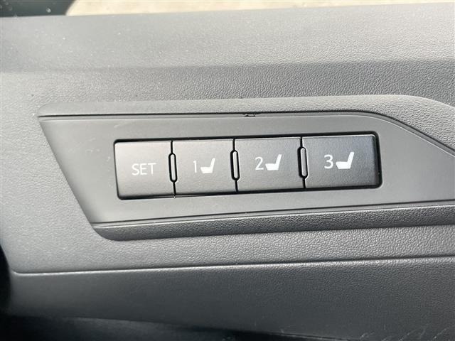 Toyota VELLFIRE 2019 7586884-10