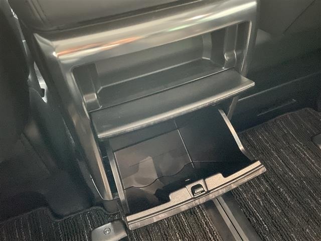 Toyota VELLFIRE 2019 7586884-11
