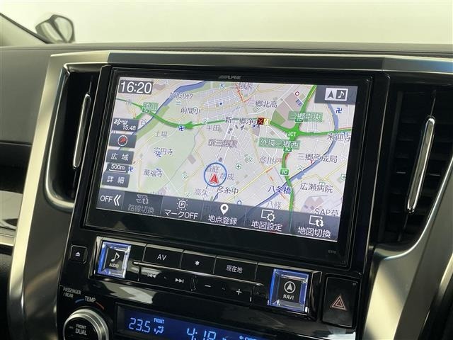 Toyota VELLFIRE 2016 7587108-1