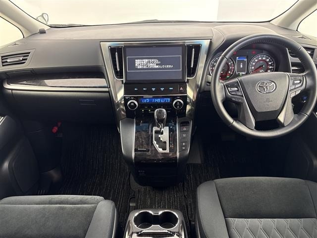 Toyota VELLFIRE 2018 7587124-15