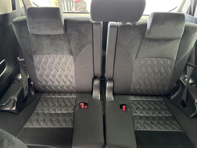 Toyota VELLFIRE 2018 7587124-9