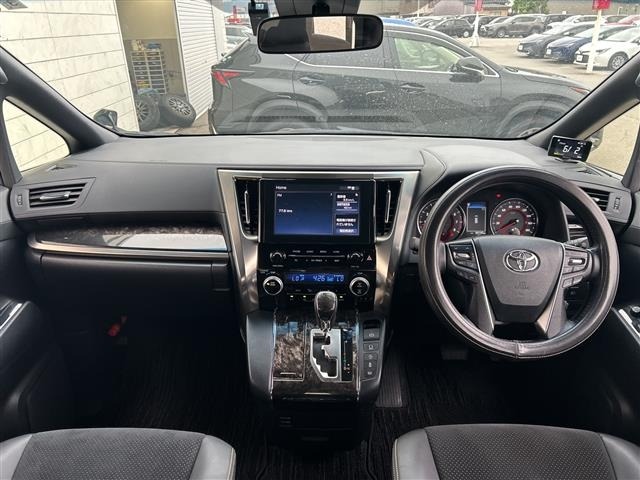 Toyota VELLFIRE 2022 7587196-13
