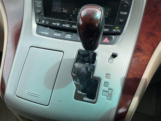 Toyota VELLFIRE 2009 7587248-8