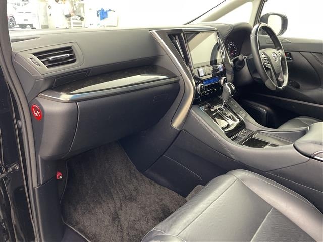 Toyota VELLFIRE 2016 7587347-8