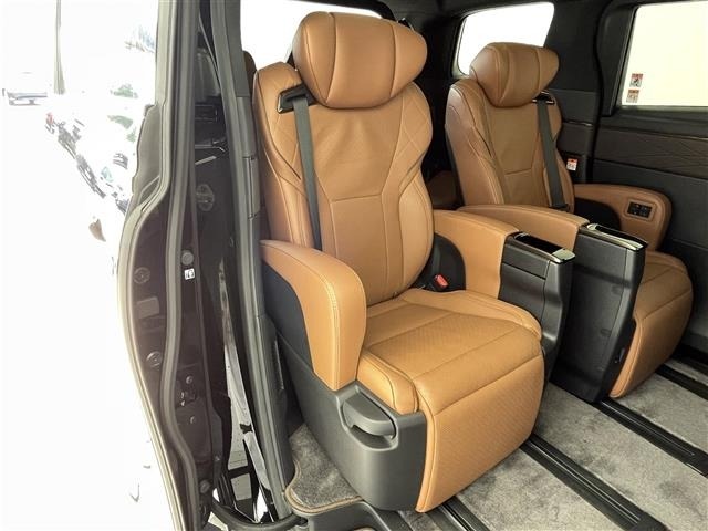 Toyota VELLFIRE 2024 7587374-2