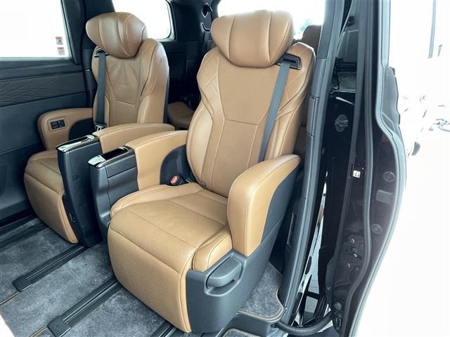Toyota VELLFIRE 2024 7587374-6