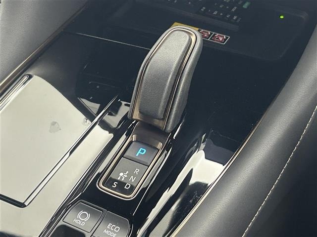 Toyota VELLFIRE 2025 7587388-12