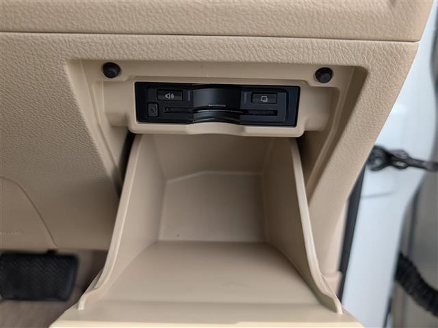 Toyota VELLFIRE 2014 7587448-18