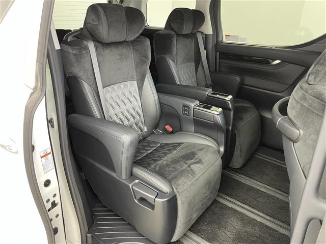 Toyota VELLFIRE 2015 7587472-6